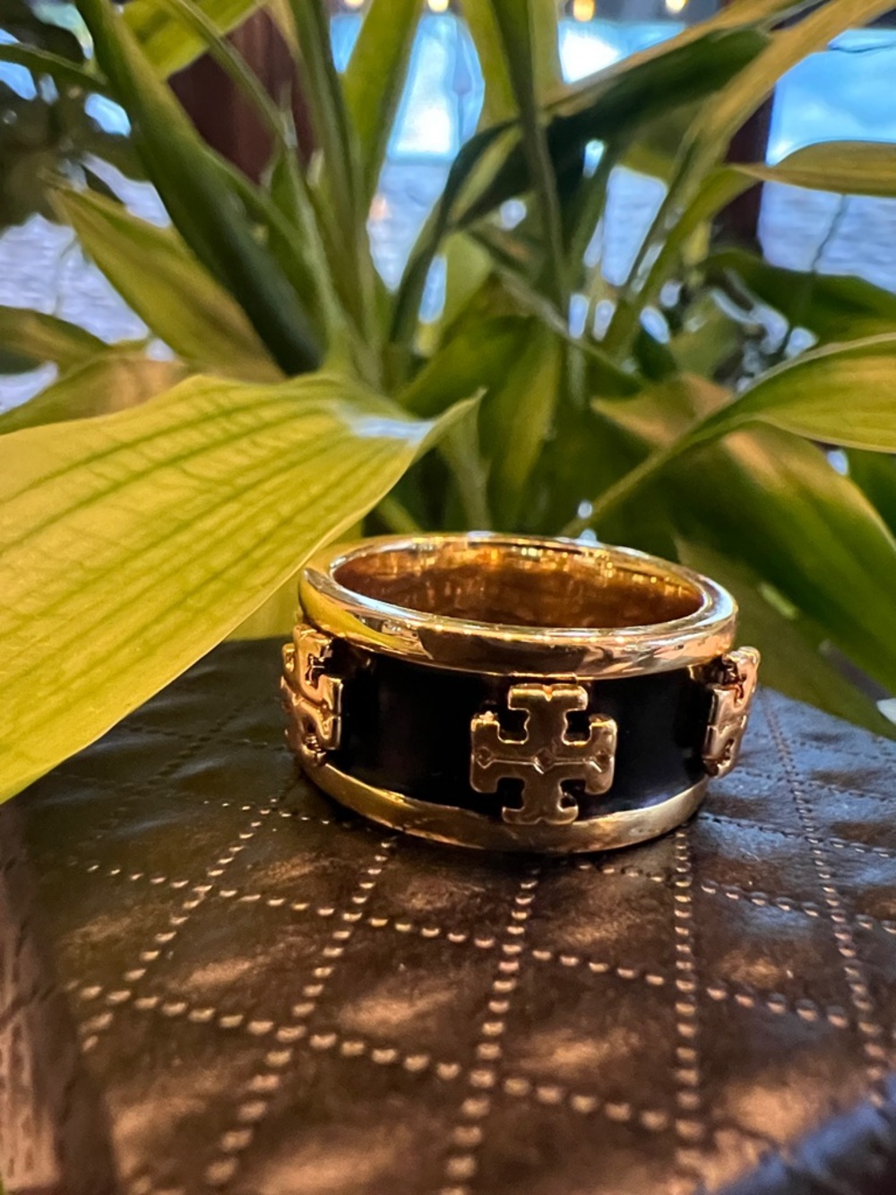 Tory Burch Raised Logo Enamel Ring Size 8